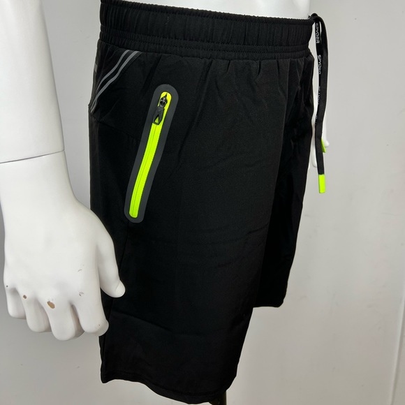 SPYDER MEN'S ACTIVE WEAR,BLACK W/2 POCKETS W/YELLOW ZIPPER,LOGO DIFFERENT SHADES - Picture 2 of 15